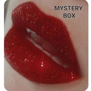 Mystery Box - Hot Date